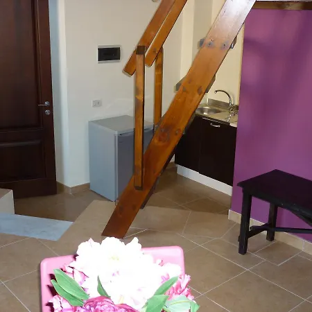 אכסניה Furnished In קטאניה